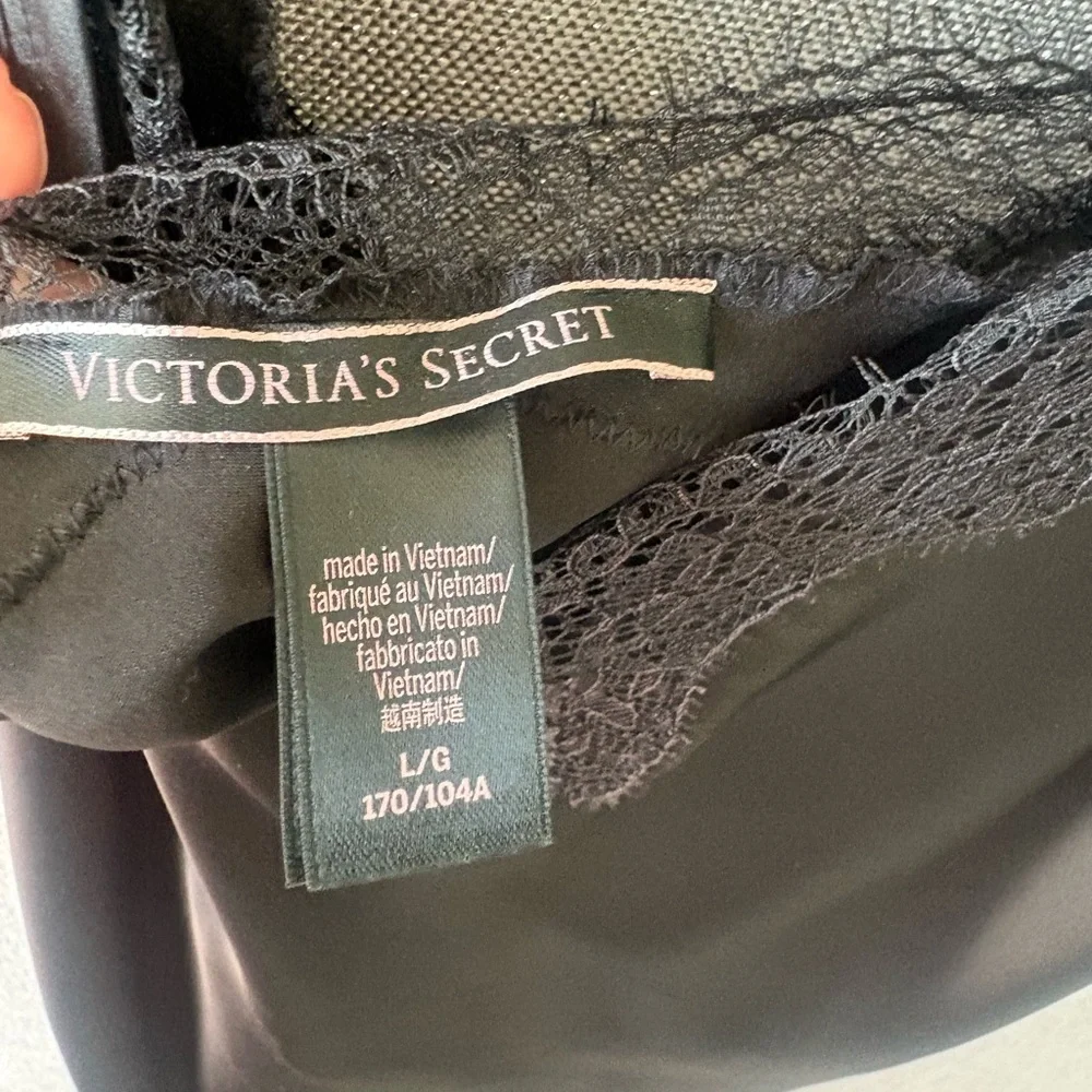 Victoria's Secret Black Lace-Trim Slip chemise large - Picture 5 of 8